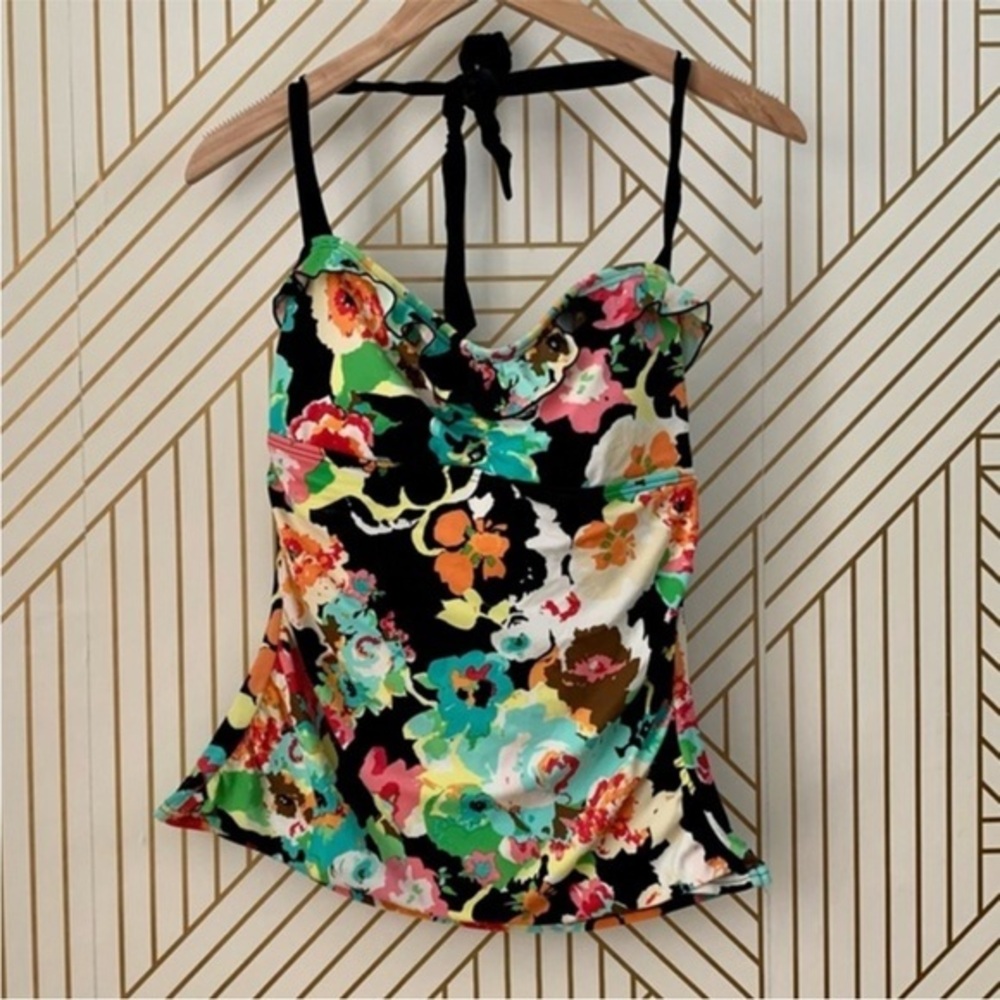 🍀 3/$30 24th & Ocean floral ruffle bust Tiered Tankini Top flowers halter padded